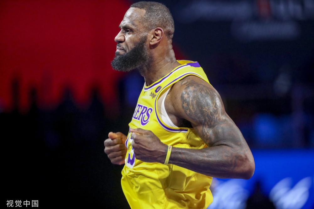 裁判员的作 裁判员的作