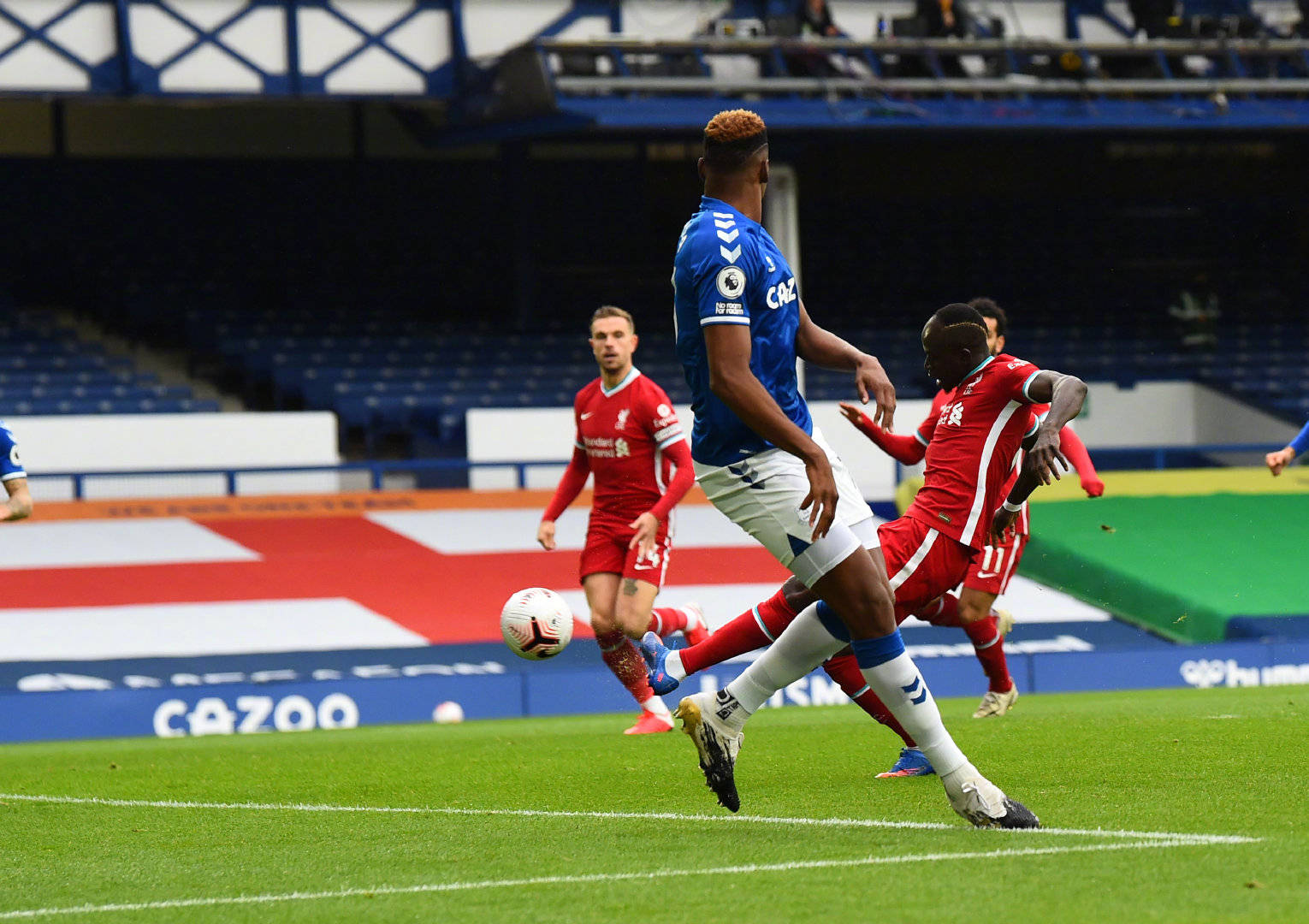 媒体和球迷 媒体和球迷