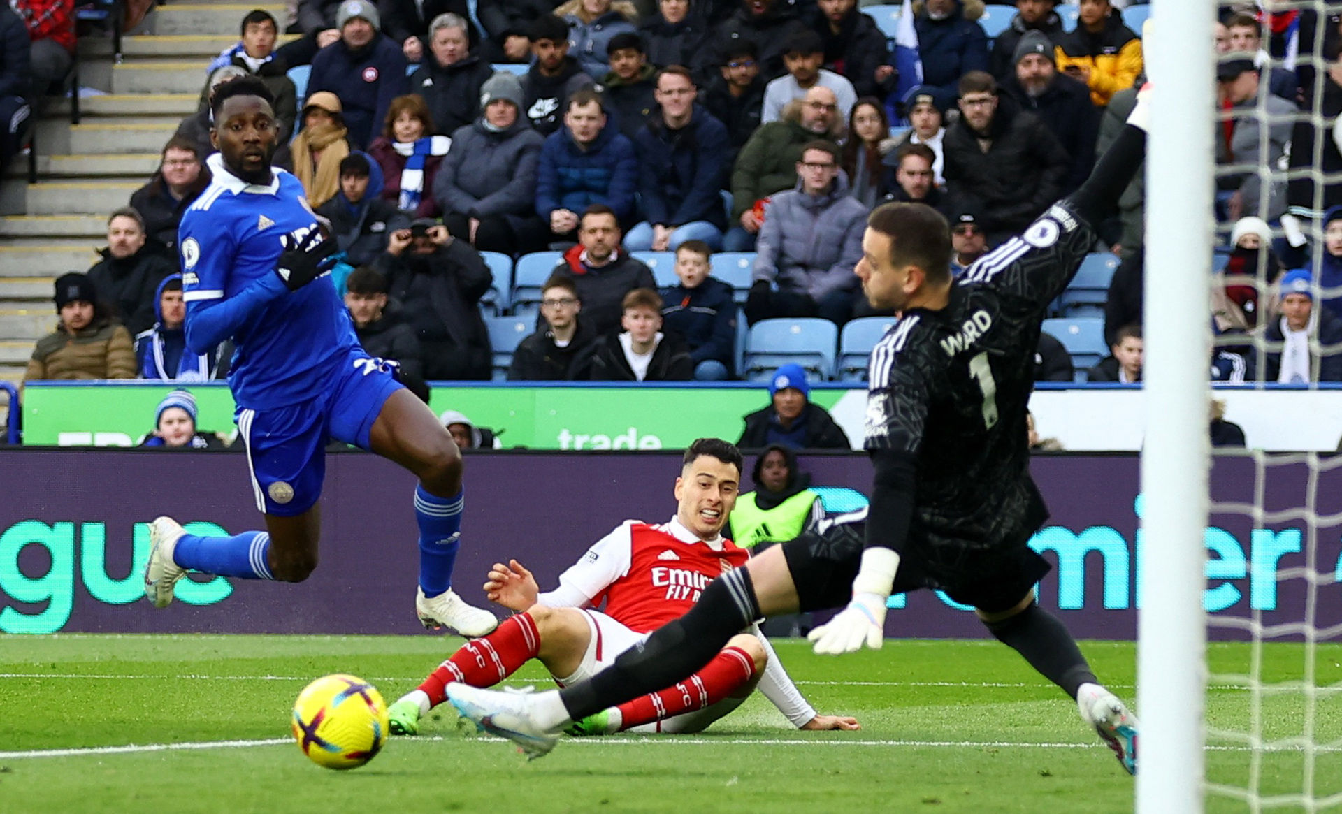 仅成为球迷 仅成为球迷